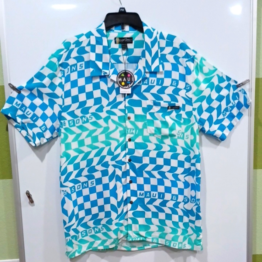 Maui & Sons men's Med blu grn wht checked SS Button down shirt